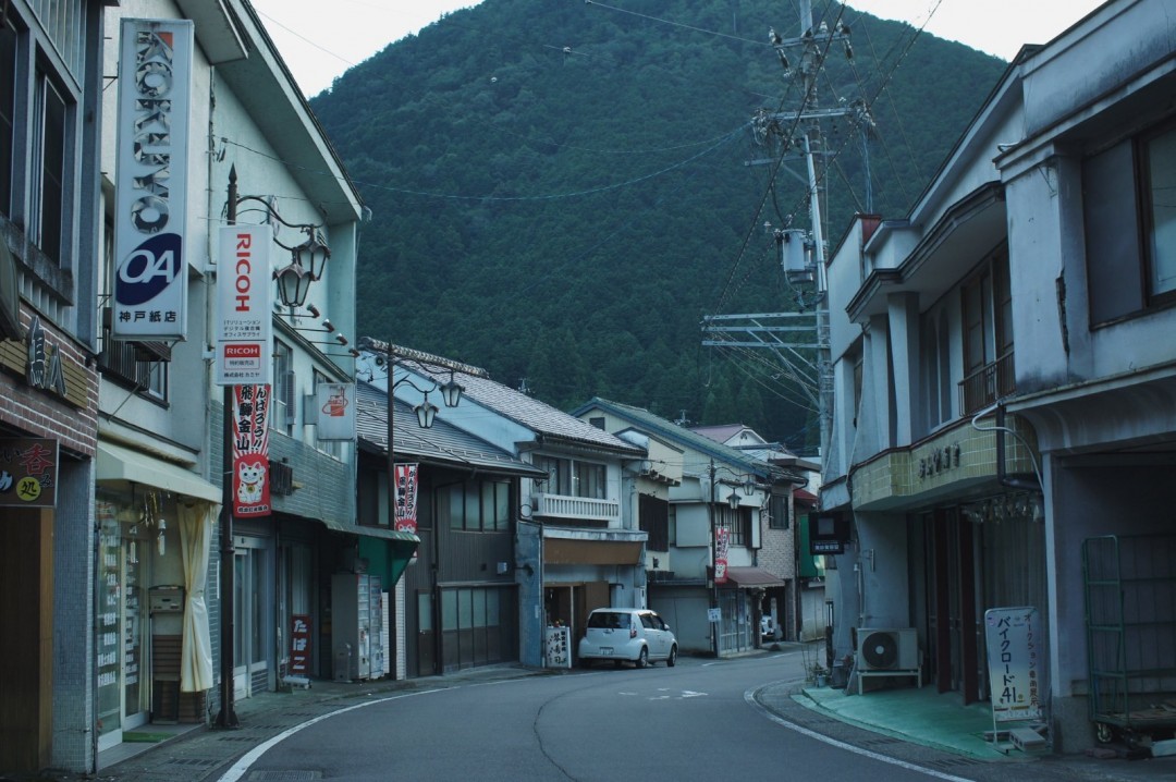 真实与恐怖的融合！《寂静岭f》取材岐阜金山町 网友分享当地老照片